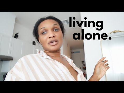 living alone in vegas – FINALLY moving out and packing is overwhelming